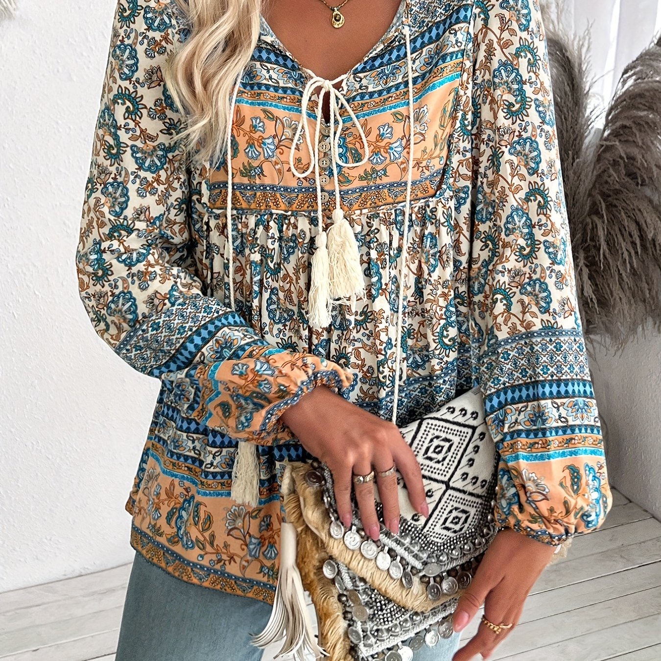 ZAFUL Women'S Lace-up Pendant Tassel Bohemian Print Shirt Top, Long Sleeve Loose Casual T-shirt
