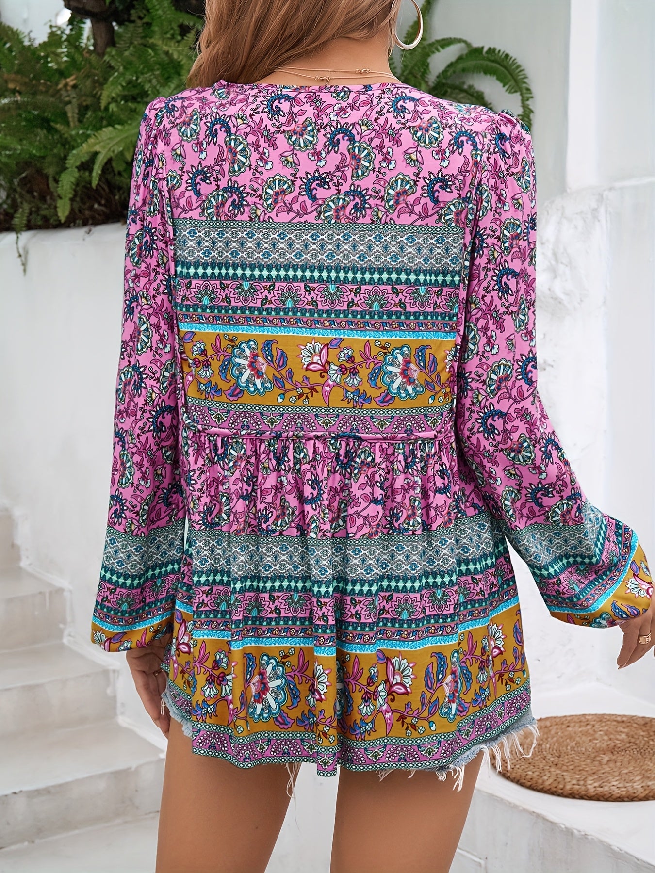 ZAFUL Women'S Lace-up Pendant Tassel Bohemian Print Shirt Top, Long Sleeve Loose Casual T-shirt