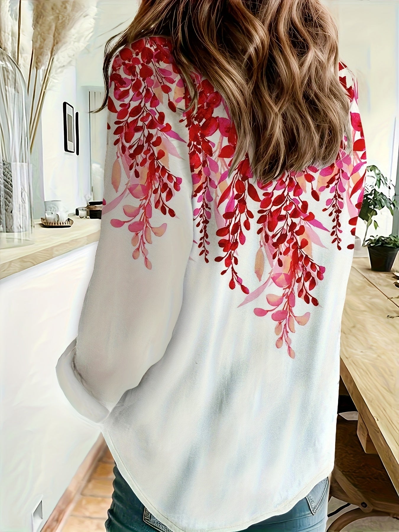 [Elegant Floral Blouse] Elegant Women's Gradient Floral Print Long Sleeve Shirt | Classic Collar Blouse with Pink to Red Botanical Design, Machine Washable Non-See-Through Fabric for All-Season Casual & Formal Wear