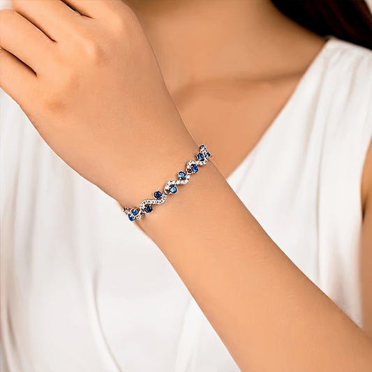 A Fashionable Women's Bracelet, 925 Silver, Girl's Gift, Fashionable, Classic And Gorgeous Versatility, The Perfect Gift for Friends, Family, Partner's Birthdays, Anniversaries, And Any Holiday. Comes with A Beautiful Gift Bo