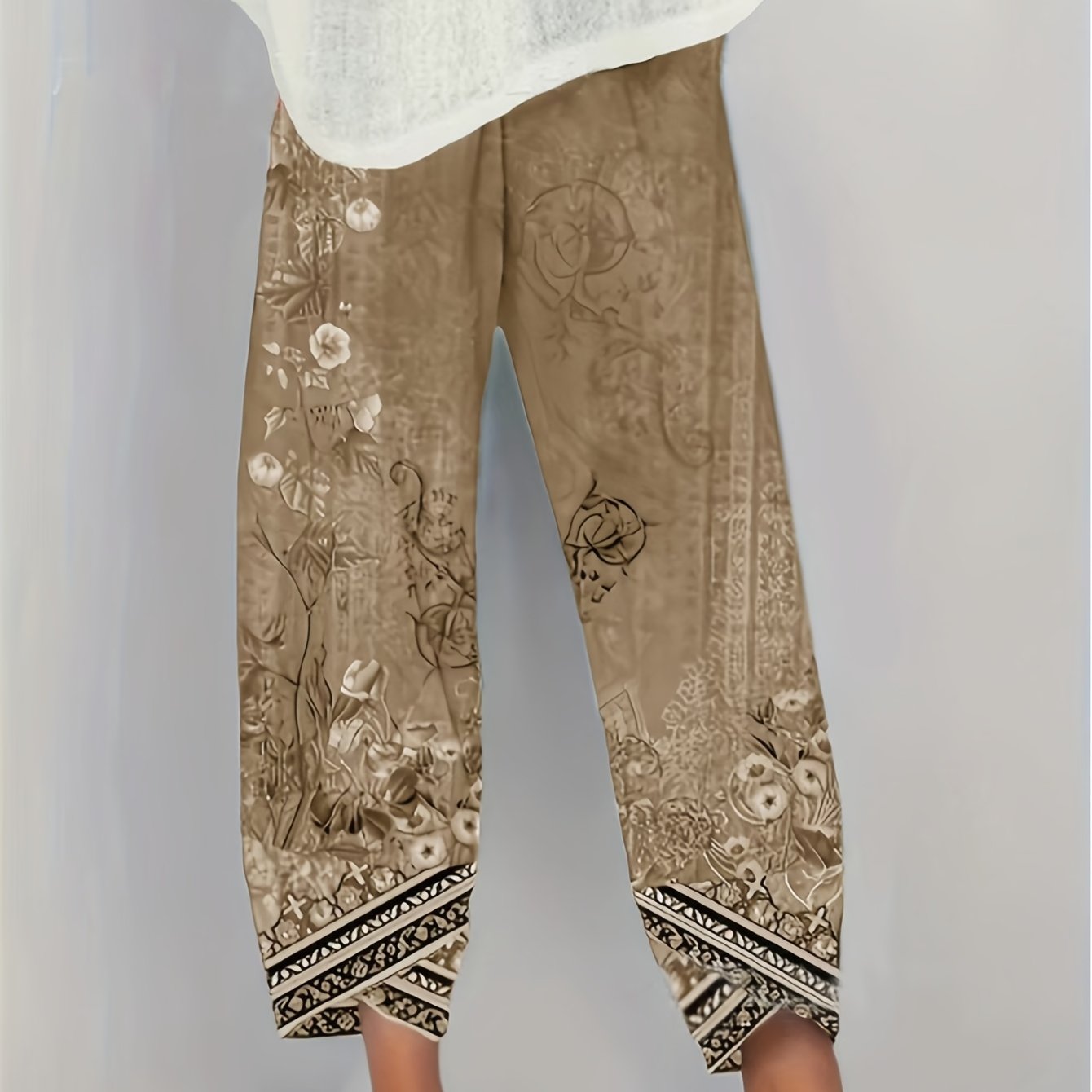 Women'S Retro Floral Capri Pants with Elastic Waistband & Pockets - Loose Fit Fabric, Beige with Black Floral Design, Perfect for Spring/Summer/Fall, Casual Wear Pants | Relaxed Fit Pants | Construction, Ladies Pants