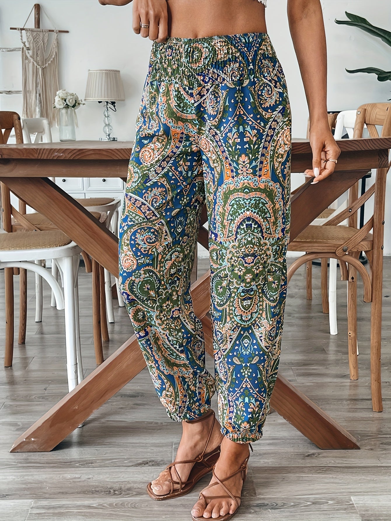 [Vibrant Print] Women's Elegant Paisley Print Harem Pants | High-Waisted, Loose Fit | Polyester Blend | Machine Washable | Casual Wear | All-Season | Elegant