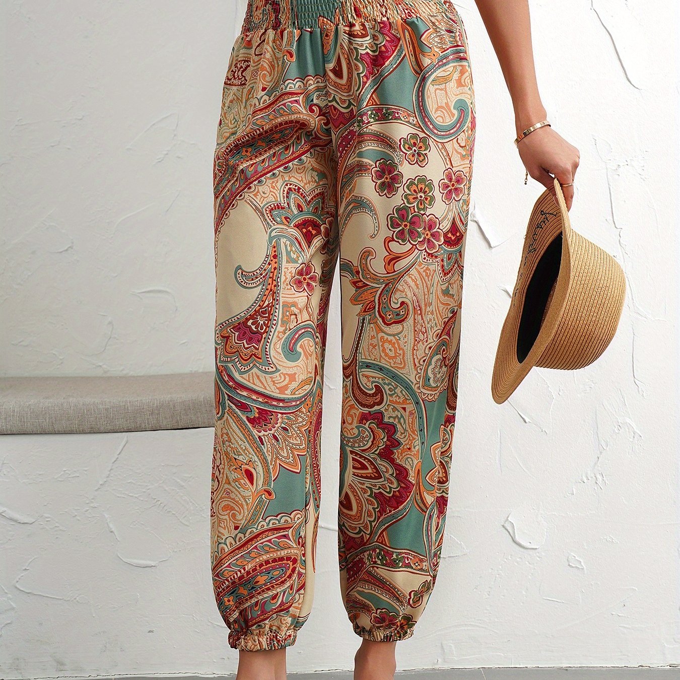 [Vibrant Print] Women's Elegant Paisley Print Harem Pants | High-Waisted, Loose Fit | Polyester Blend | Machine Washable | Casual Wear | All-Season | Elegant