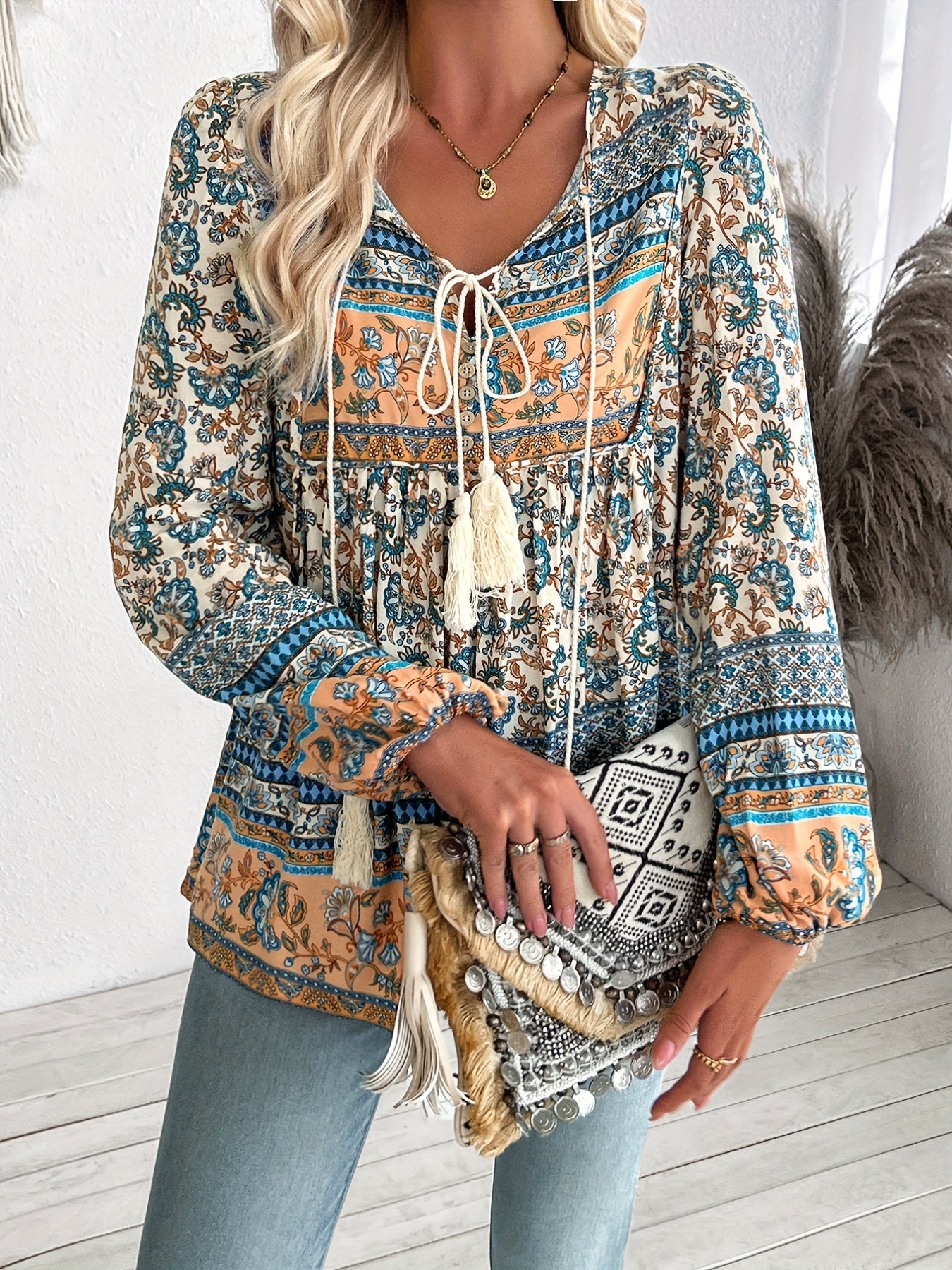 ZAFUL Women'S Lace-up Pendant Tassel Bohemian Print Shirt Top, Long Sleeve Loose Casual T-shirt