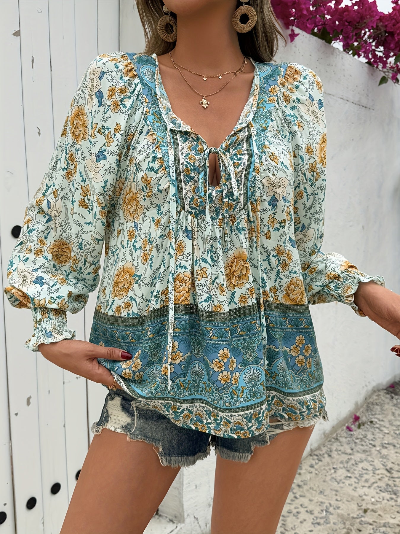 Women'S Printed Shirt With A V-neck, Long Sleeve Bohemian Tie-up Blouse, A Must-have Comfortable And Breathable Shirt For All Seasons, Sun-protective And Fashionable, Suitable For Vacation And Daily Casual Outings InThe Park,