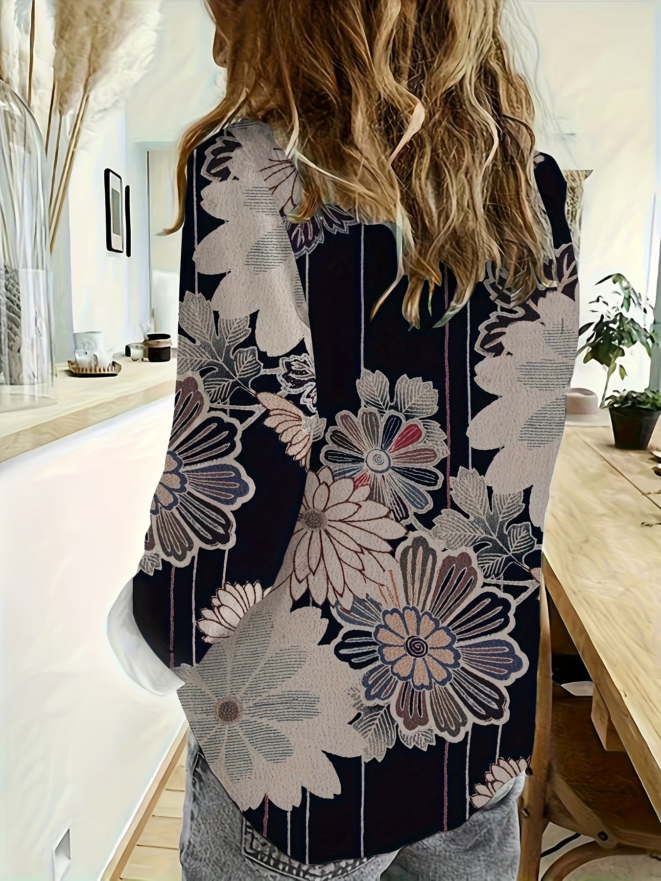 [Vintage Floral Shirt] Vintage Floral Print Women's Long Sleeve Shirt | Casual Button-Up Blouse with Classic Collar, Machine Washable Non-See-Through Fabric, All-Season Versatile Top