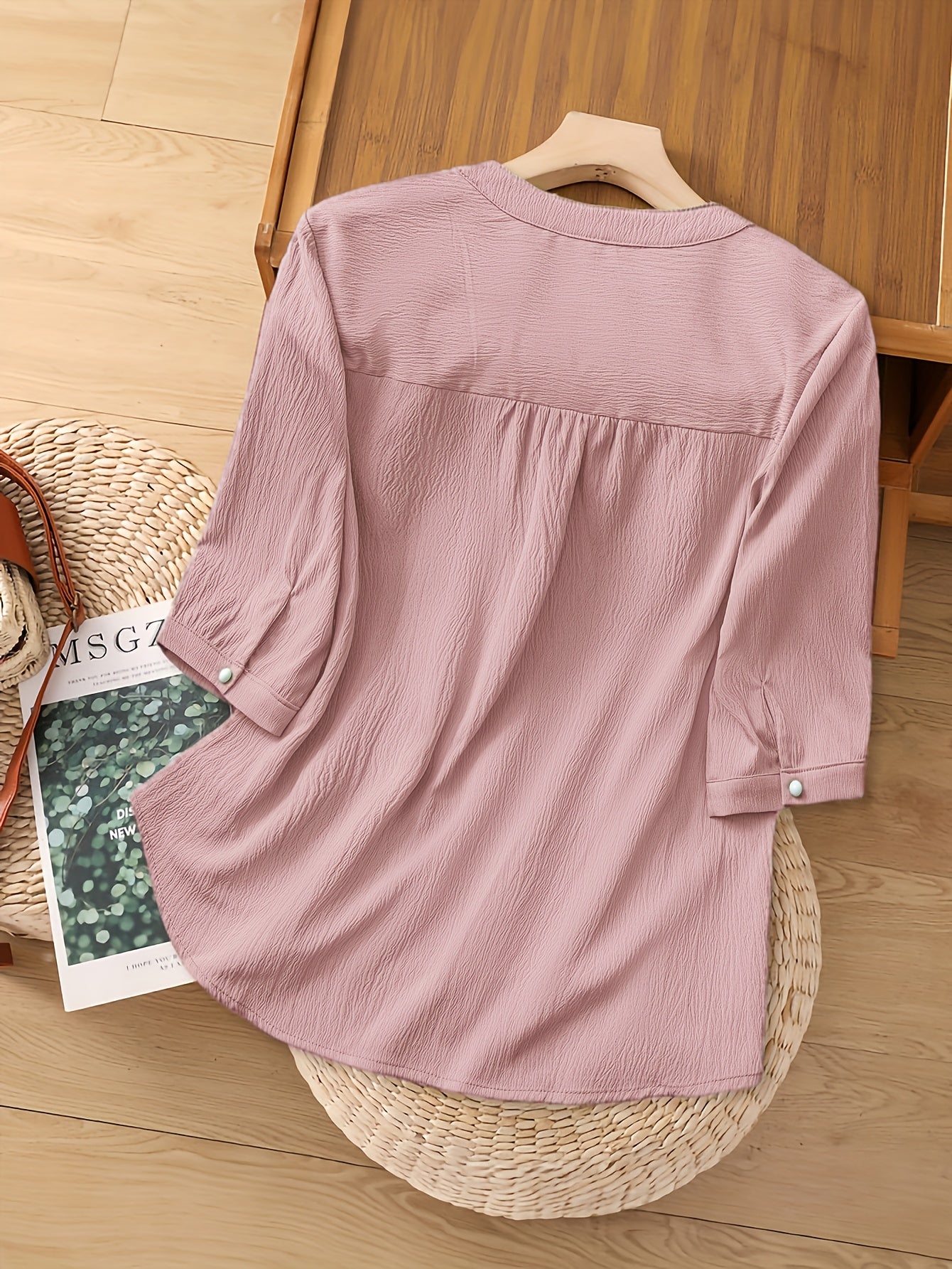 Women'S Elegant Floral blouse - Light Blue V-Neck Blouse with Floral pattern, Three-fourth Sleeve Non-See-Through Shirt for Office, Wedding, Party - Spring/Fall/Summer Everyday & Formal Tops, Floral Print Blouse, Seasonal Fas