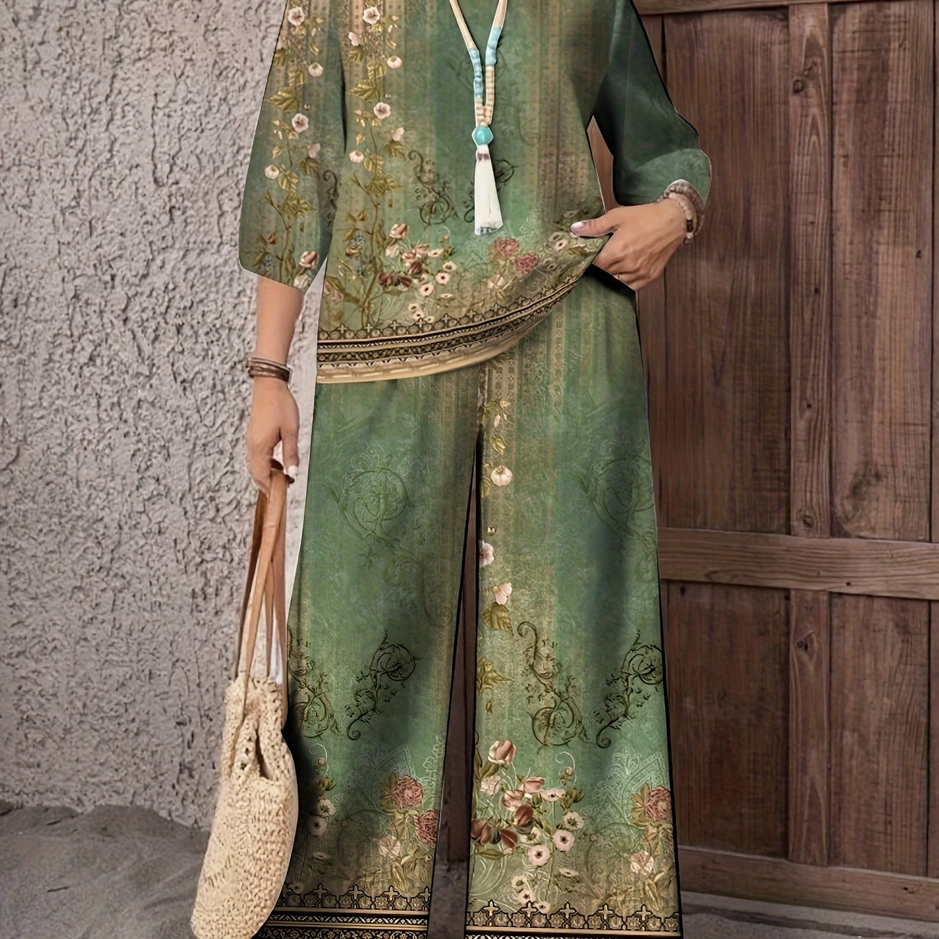 Plus Size, Plus Size Two-piece Suit for Women - Round Neck Three-quarter Sleeve Top And Wide-leg Pants, Retro Print Design, Polyester Fiber Material, Simple And Casual Style, A Must-have for Spring And Summer