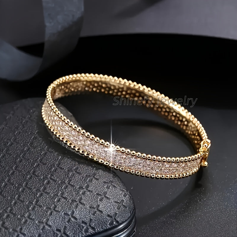 Moissanite Jewelry for Women: 18K Golden Plated 925 Sterling Silvery Hypoallergenic Bracelet with Dazzling Moissanite Stones, Elegant & Sexy Design for Wedding/Valentines/Christmas Gifts - Luxe Gift Box for Wife, Girlfriend,