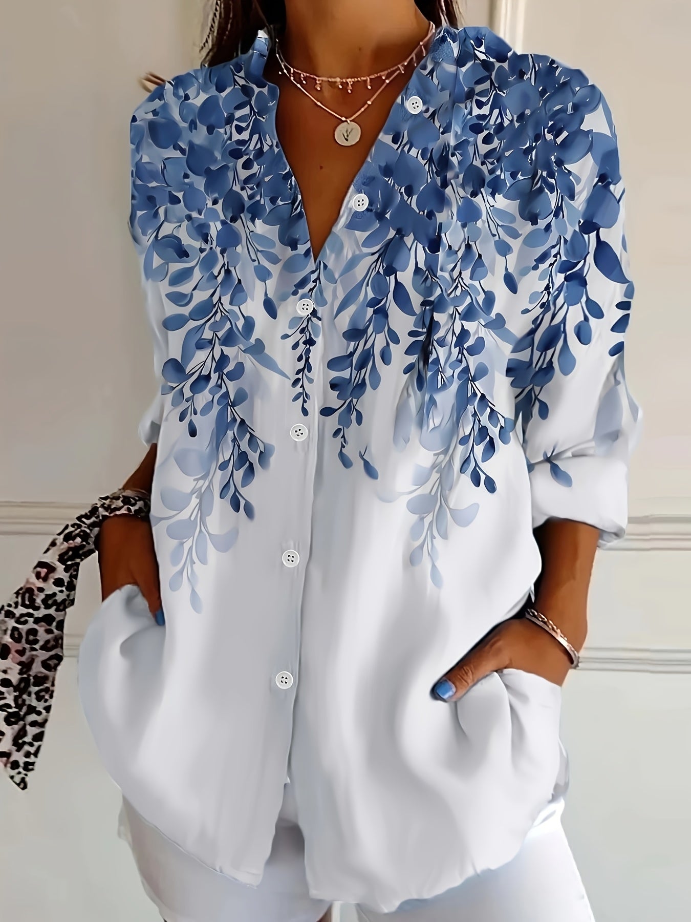 [Elegant Floral Blouse] Elegant Women's Gradient Floral Print Long Sleeve Shirt | Classic Collar Blouse with Pink to Red Botanical Design, Machine Washable Non-See-Through Fabric for All-Season Casual & Formal Wear
